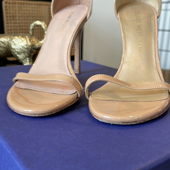 Stuart Weitzman Nude Nudistsong Heel Ankle Strap Patent Leather Sandals  Beige - Picture 10 of 17